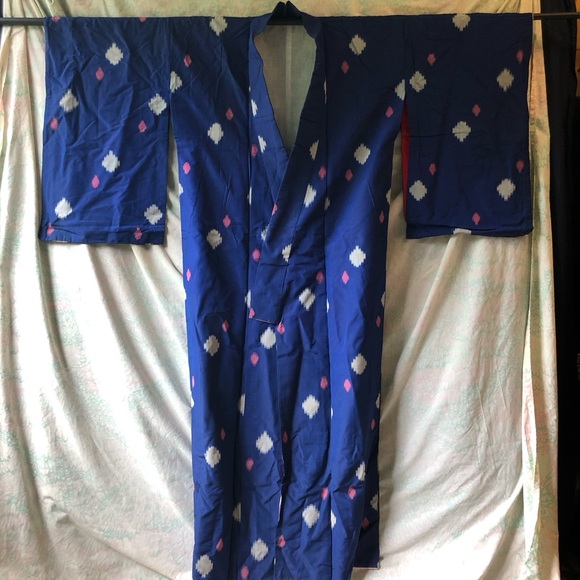 Vintage cotton kimono in ikat style - Picture 1 of 6